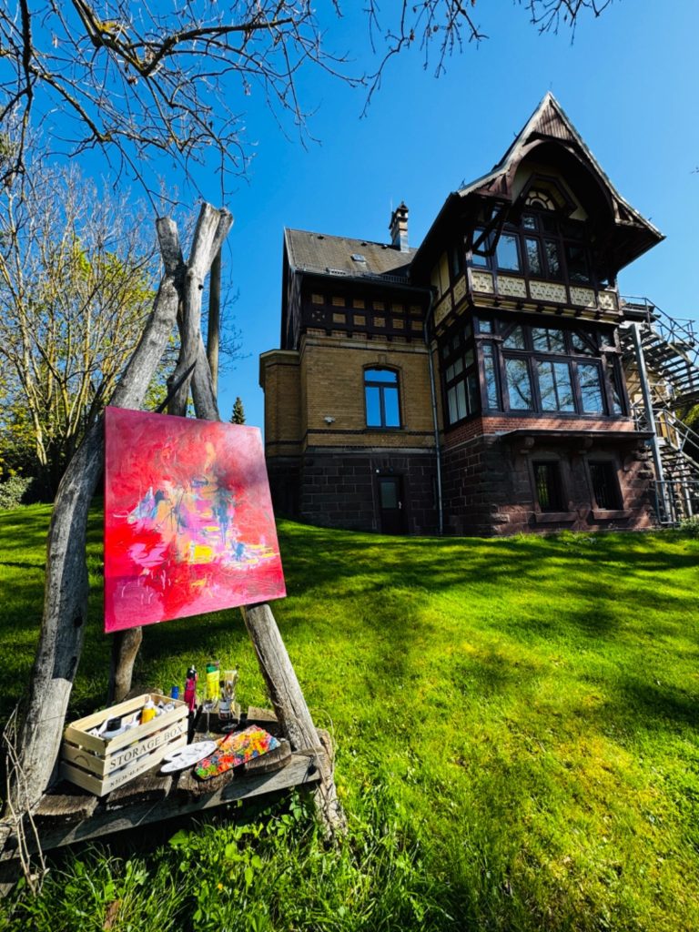 Kreativ Retreat in Thüringen: Erlebe Kunst, Coaching & Entspannung in der Kulturvilla Schnepfenthal. Dein kreativer Reset füMalkurse für Erwachsene in Thüringen – Kreativität neu entdecken ✨ Malen lernen – ohne Druck, aber mit Gefühl Malkurse für Erwachsene in Thüringen – Kreativität neu entdecken
✨ Malen lernen – ohne Druck, aber mit Gefühl