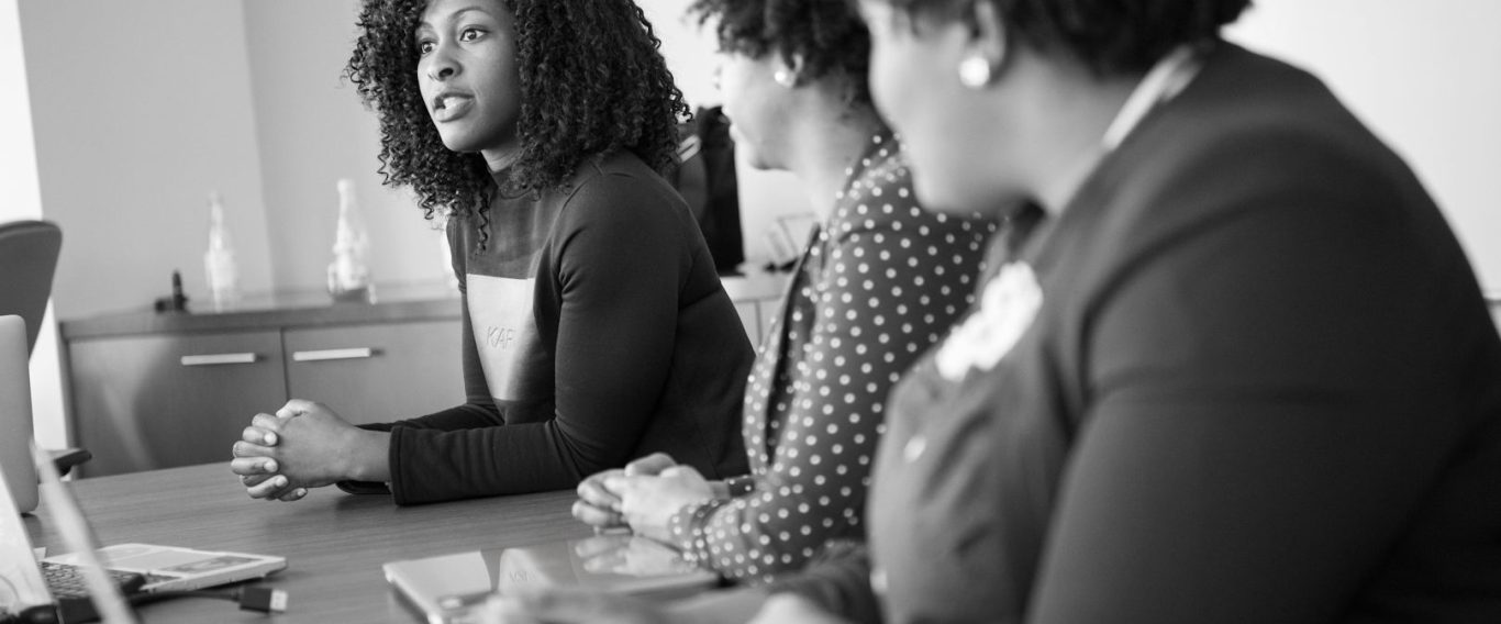 Team im Kommunikationstraining im persönlichen Dialog in der Kulturvilla Schnepfenthal